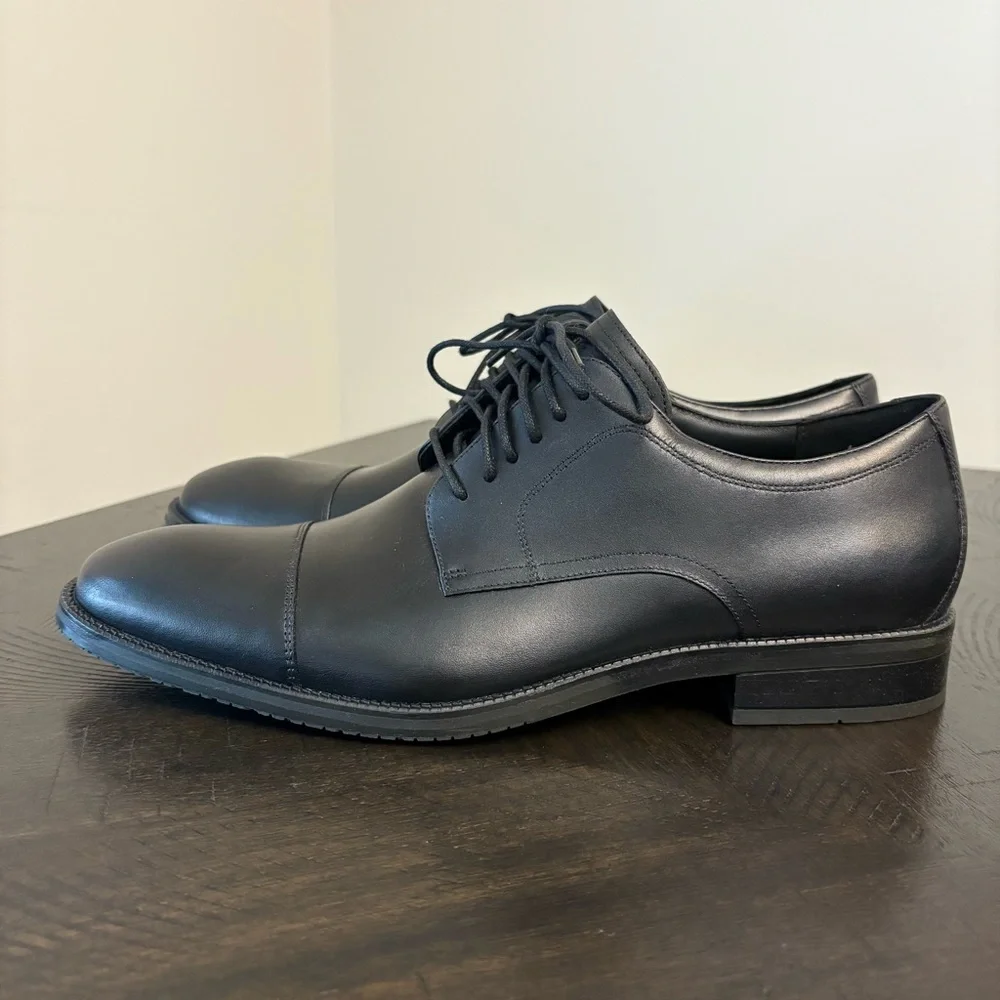 Cole Haan ME Cap Oxford Men's Size 10 Black New With Box Modern Dress Shoe